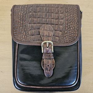 Vintage Brahmin Leather Crossbody Bag